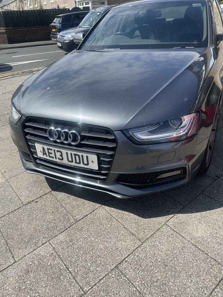 Audi A4 Black Edition TDI TDI Black Edition [Diesel / Manual]
